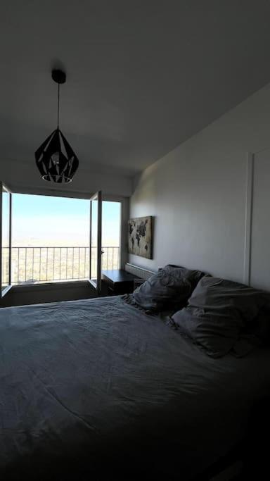 Superbe Appartement 2 Chambres Avec Vue Sur La Mer Et La Montagne Marseille Bagian luar foto